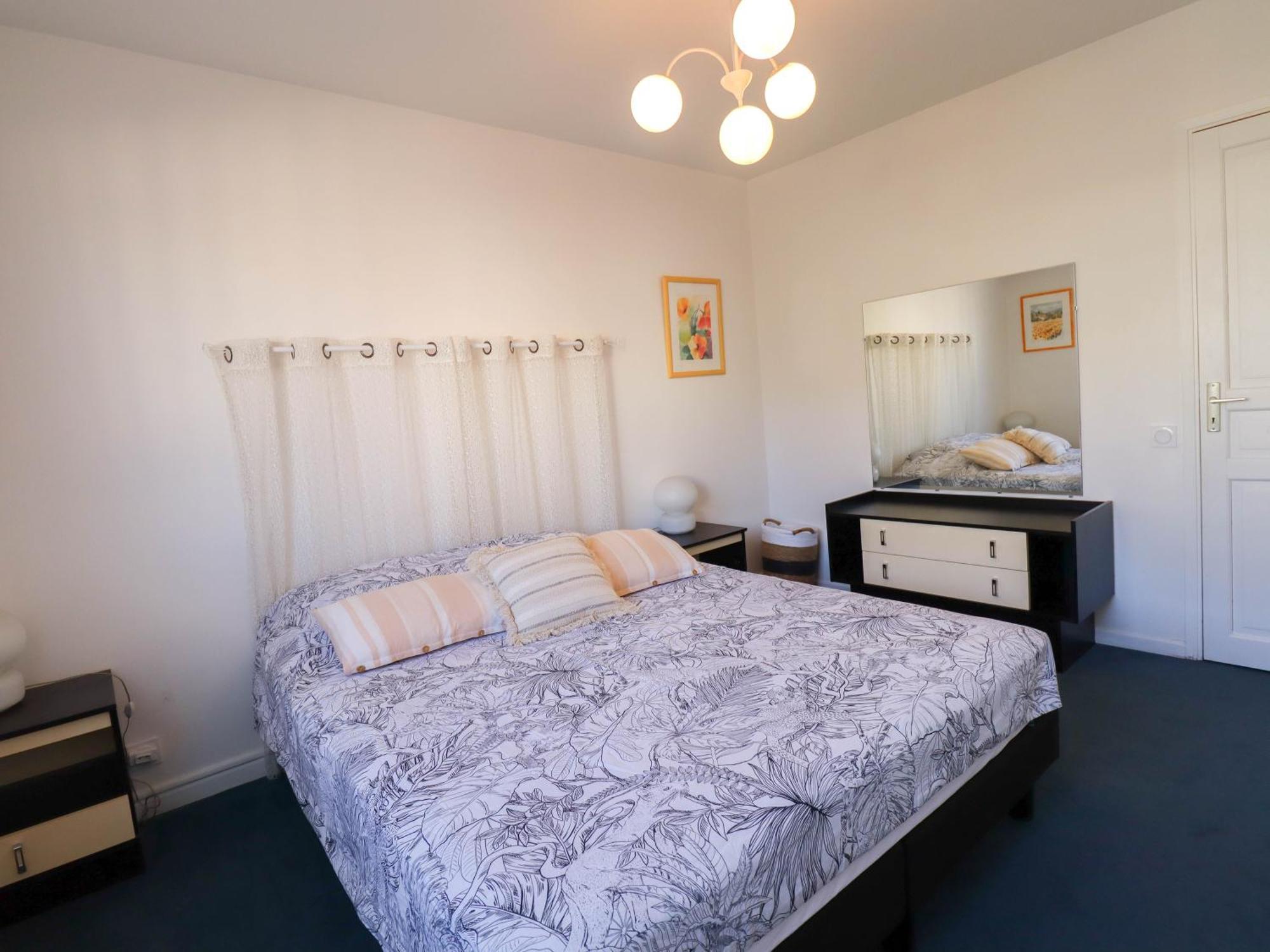 Grand 3 Pieces Avec Vue Mer Nice Luaran gambar