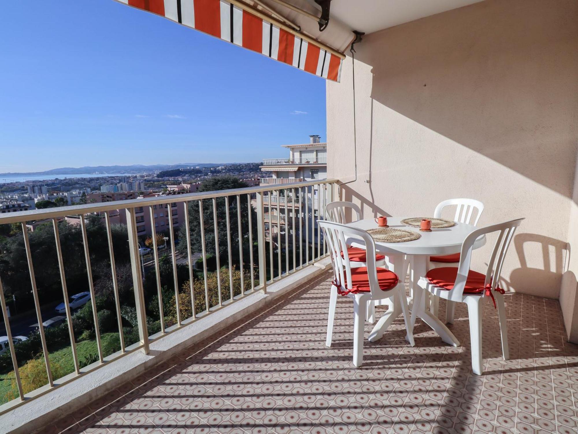 Grand 3 Pieces Avec Vue Mer Nice Luaran gambar